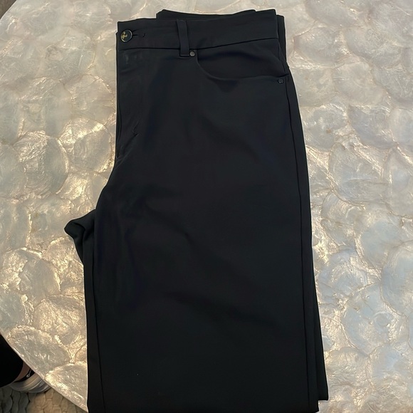 VRST dress pants 
32X34 - Picture 1 of 3